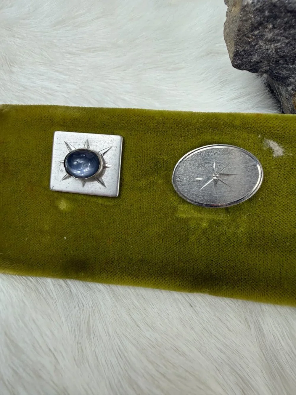 Vintage Silver Tone Cuff Link Sample Velour Salesman Set Singles